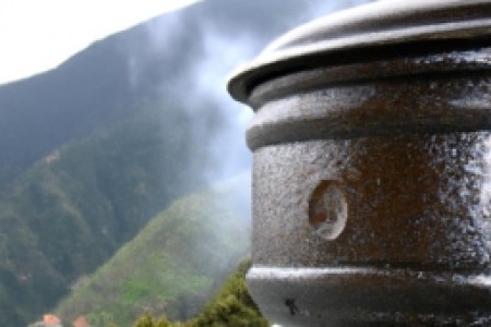 阿里山香烟桶(阿里山香烟桶：传承经典的品质与文化)