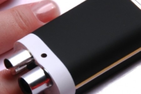电子烟的危害演讲稿(电子烟，小型电子设备可以模拟传统香烟的效果，早在2003年就已经出现，但最近几年才引