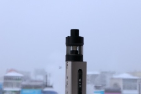 雪加snowplus电子烟(SnowPlus电子烟：让雪花落进你的口中)