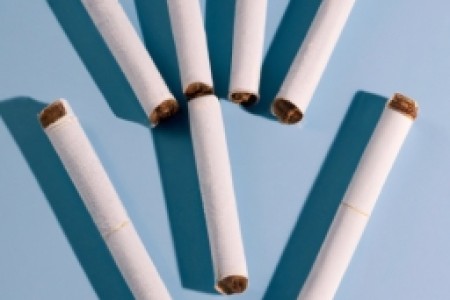 吸烟肺结节(吸烟肺结节：让烟草成为你的绞索)