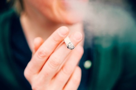 解决全球吸烟问题急需新的解决方案：专家将在波兰召开全球尼古丁论坛