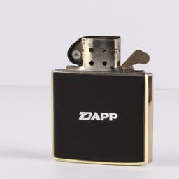 zippo电子烟限量版(Zippo电子烟限量版：烟民必备的时尚新选择)
